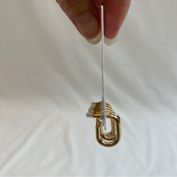 Sugarfix by Baublebar‎ Gold Tone Huggie Hoop Earring Set 3 Pairs Oblong - Picture 5 of 5